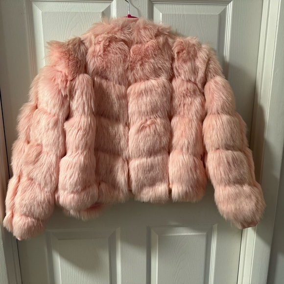 Pink Missguided Fur, size US 10 (M/L Fit) - Picture 2 of 3